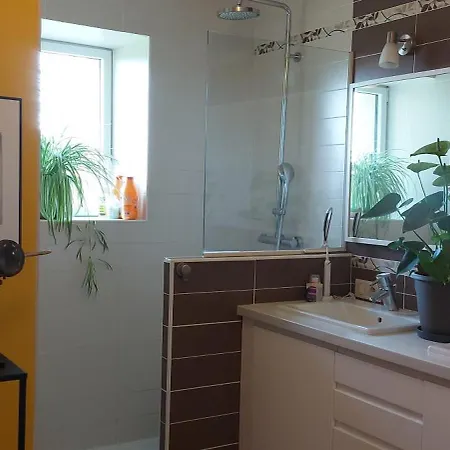 ベッド・アンド・ブレックファスト La Croisee Des Arts *