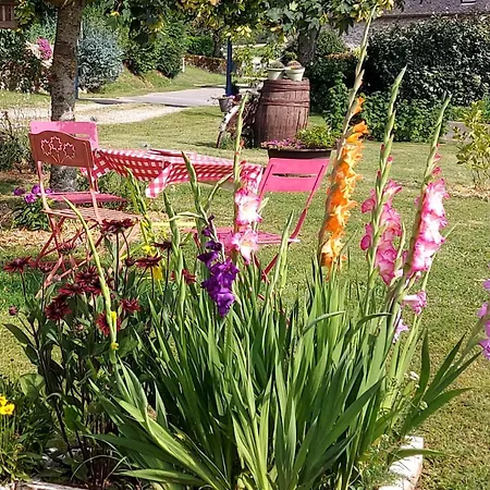 ベッド・アンド・ブレックファスト La Croisee Des Arts *