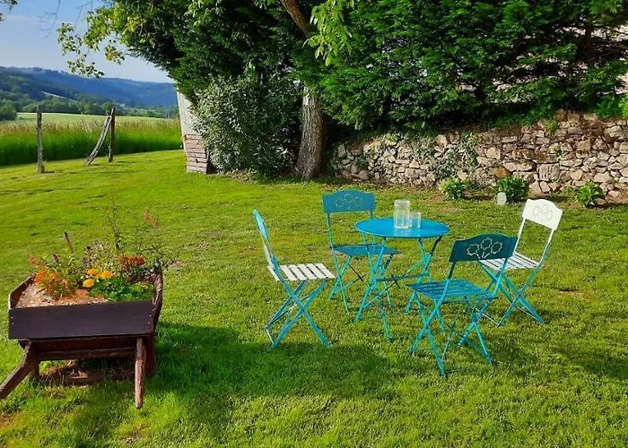 La Croisee Des Arts * La Bastide-l'Évêque