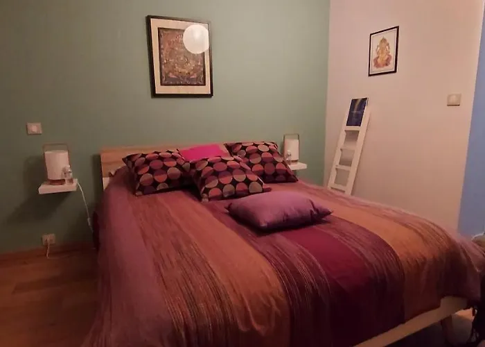 ベッド・アンド・ブレックファスト La Croisee Des Arts