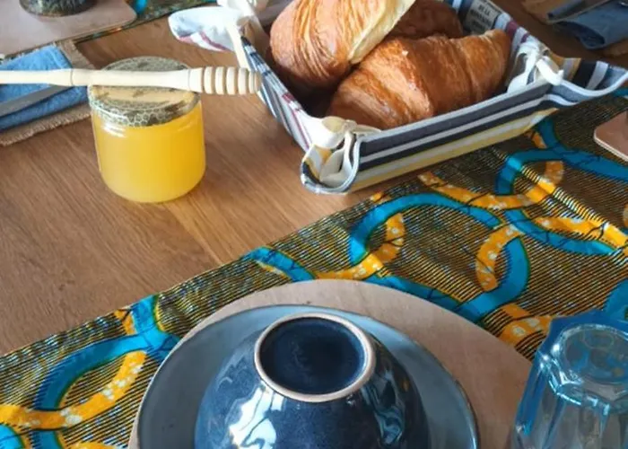 La Croisee Des Arts *