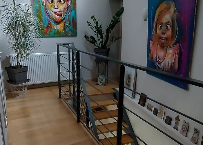 ベッド・アンド・ブレックファスト La Croisee Des Arts *